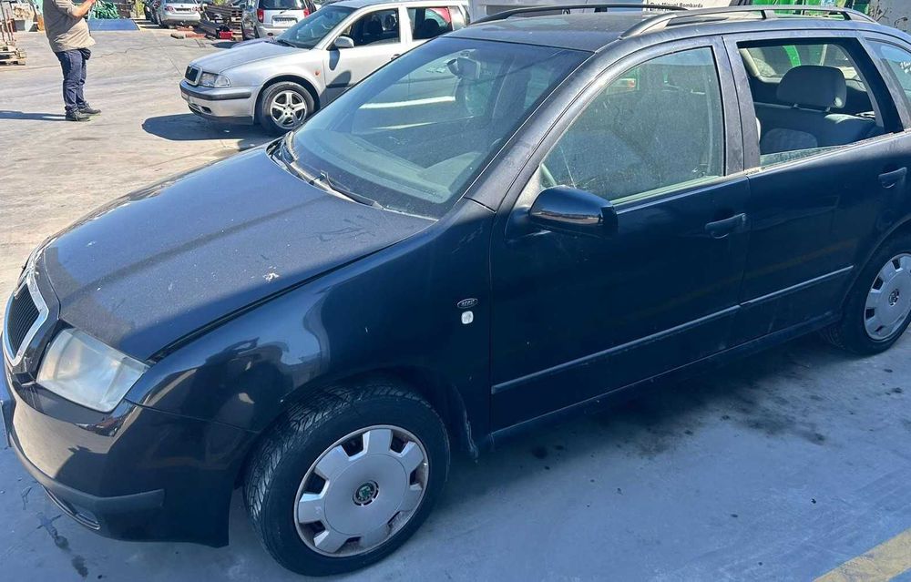 Skoda Fábia 1.2 2001 para Peças