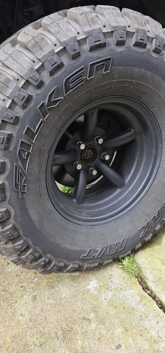 Jante 15" com WildPeak MT 01