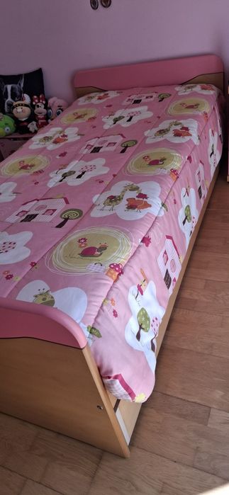 Quarto completo para Rapariga
