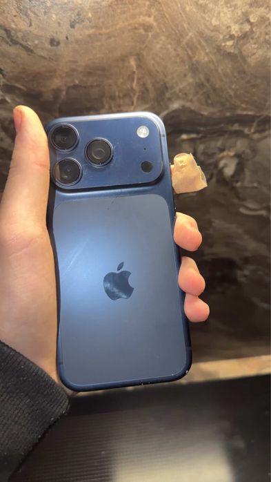 Sprzedam iphone 17 pro