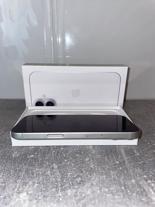 Iphone 17 (Como novo)