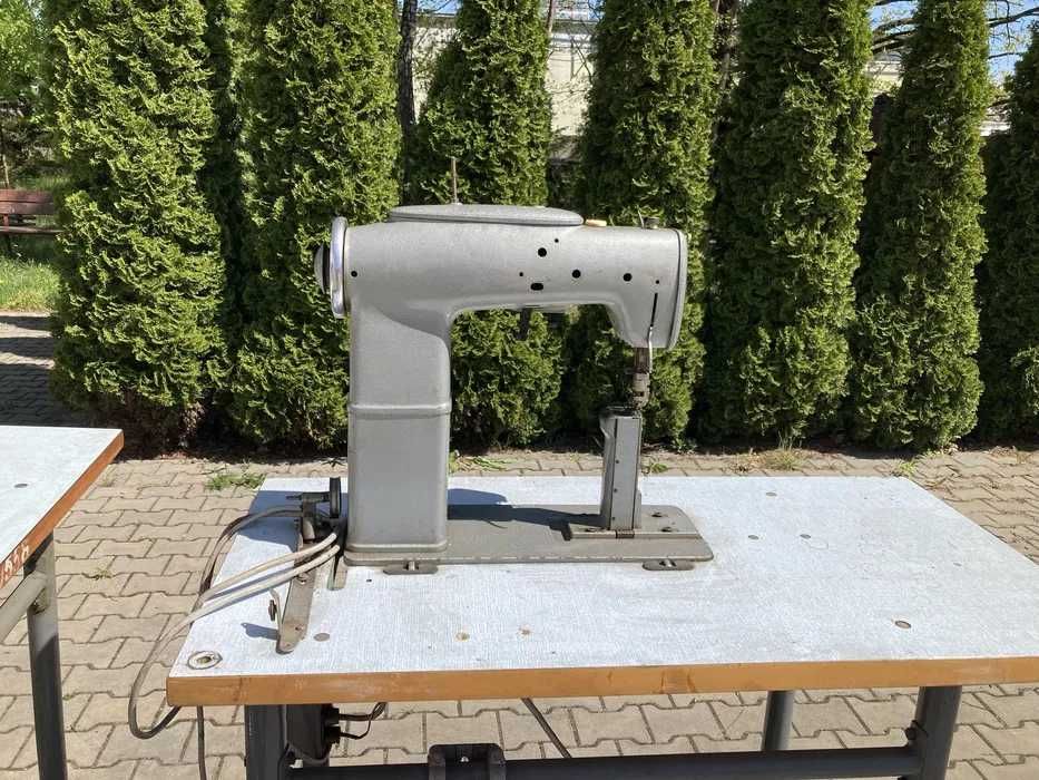 Машини та частини машин для шиття - MINERVA