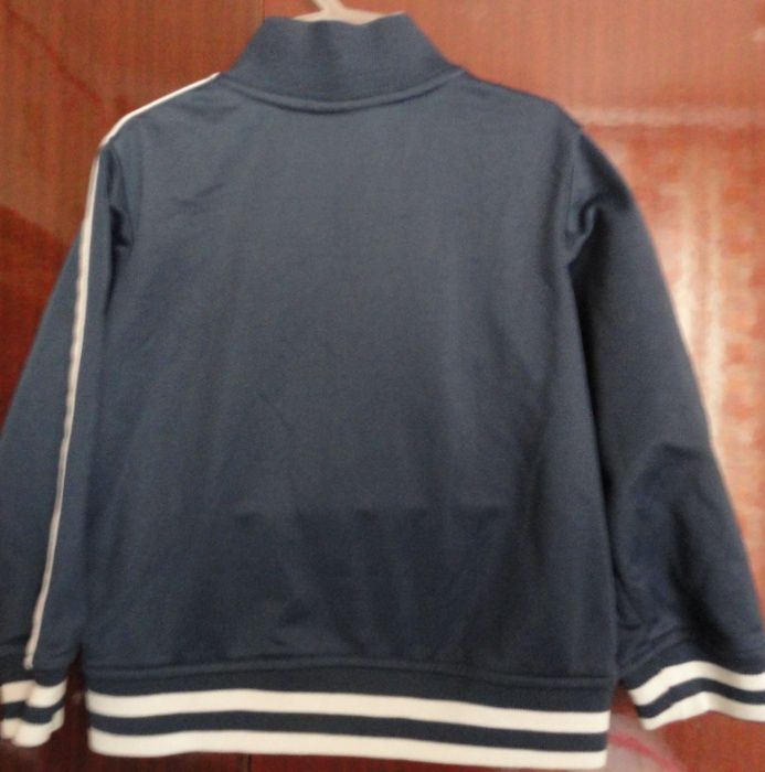 50Фирменная спортивная кофта на мальчика 1-2 года