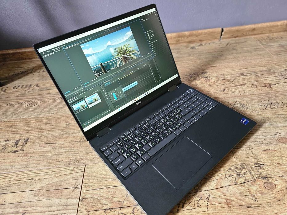 Stacja graficzna Dell Precision 7680 /i9-13950HX /32Gb / RTX3500 / 1Tb