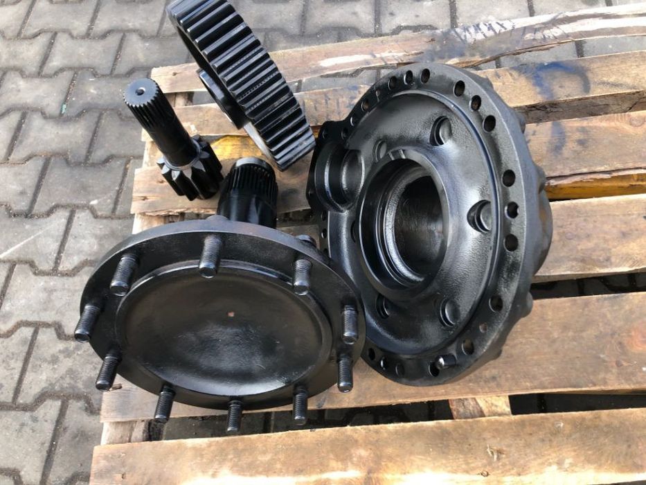 zwolnica piasta przedniego mostu harwestera john deere 1170