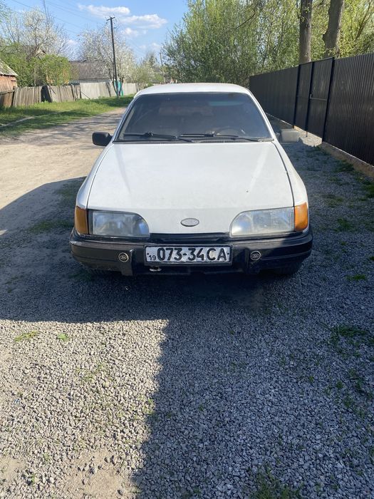 Продам автомобіль Ford Sierra