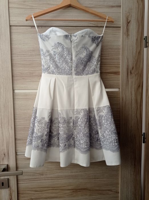 Elegancka sukienka XS 34