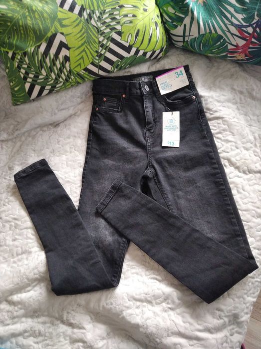 Spodnie Primark r. 34 -nowe.
