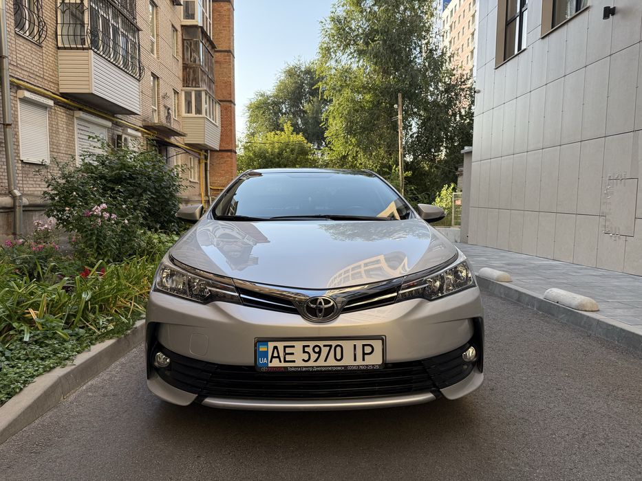 Идеальная Toyota Corolla. Цена снижена!