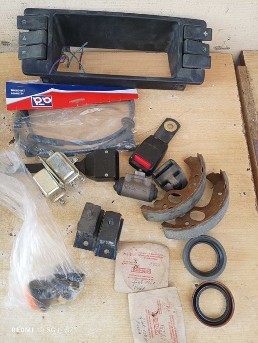 Fiat 126p - części - szczęki hamulcowe + inne - nowe.