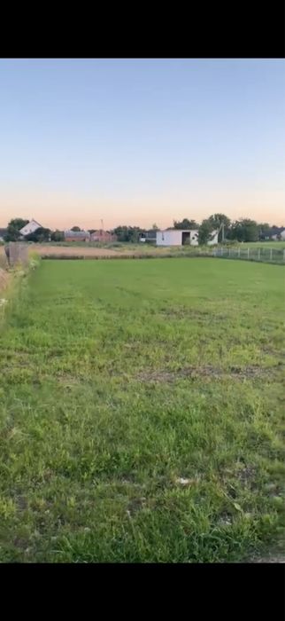 Продаж 12 соток землі в городищі 1 біля Луцька