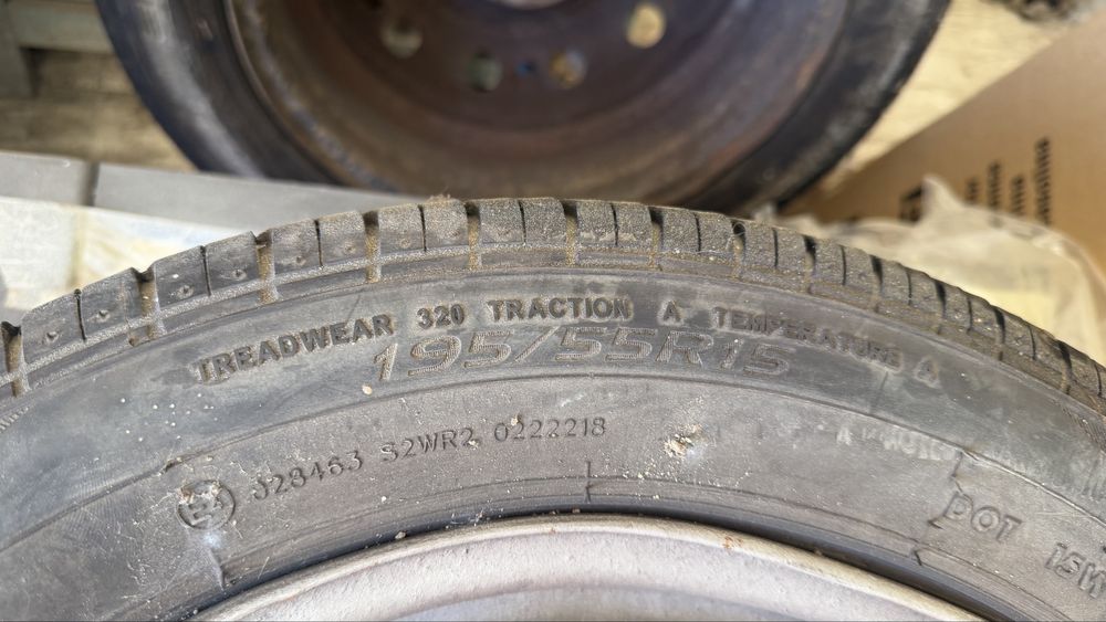 Pneus com rodas. 195/55/R15