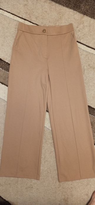 Жіночі брюки палаццо