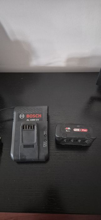Carregador mais bateria bosh