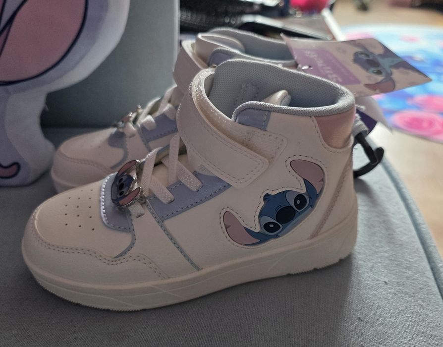 Buty ze  Stitch 28