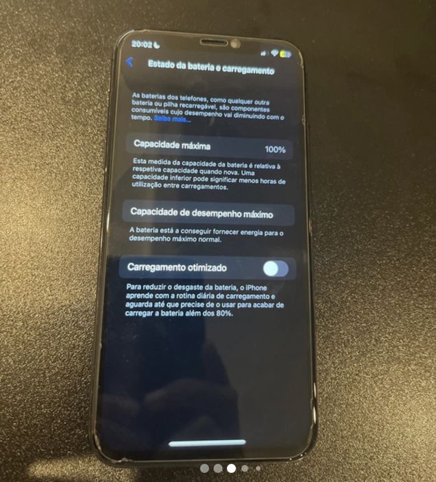 IPhone X com 3 capas