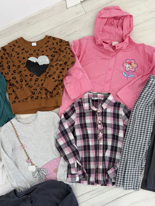 Duży zestaw ubrań jesiennych, jesień, zima 122, 128 kurtka bluzki, legginsy