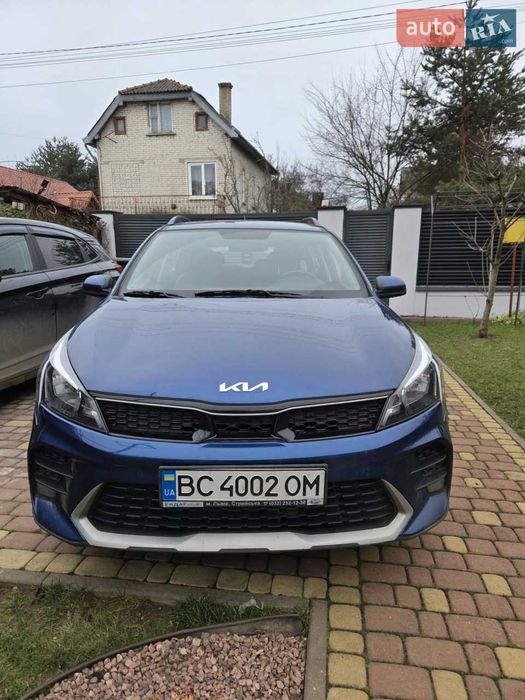 Автомобіль КІА Pio x