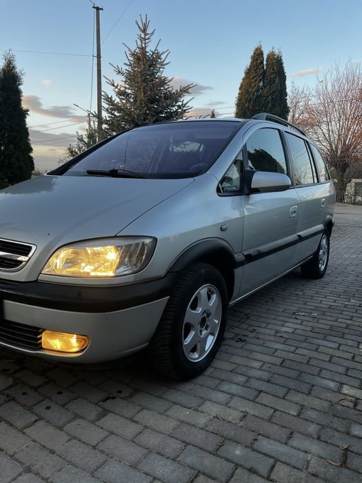 Опель  1.8 газ 2003