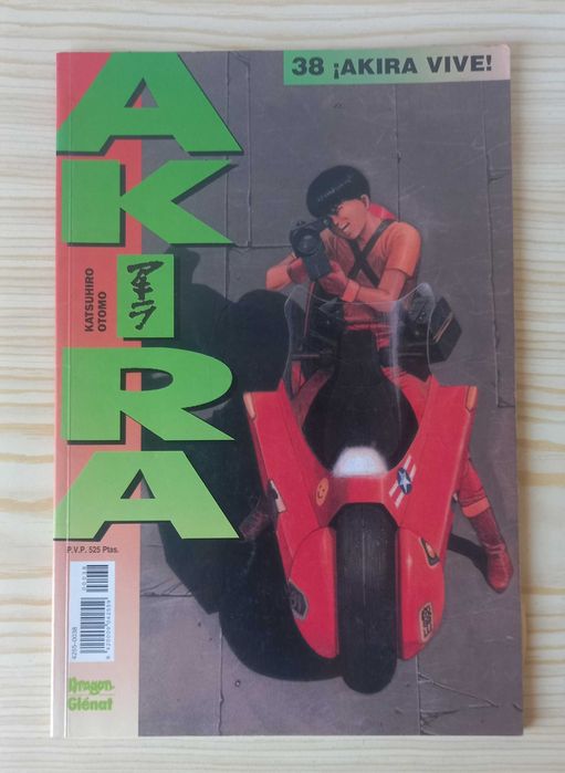 Banda desenhada Akira # 38 – Akira Vive!