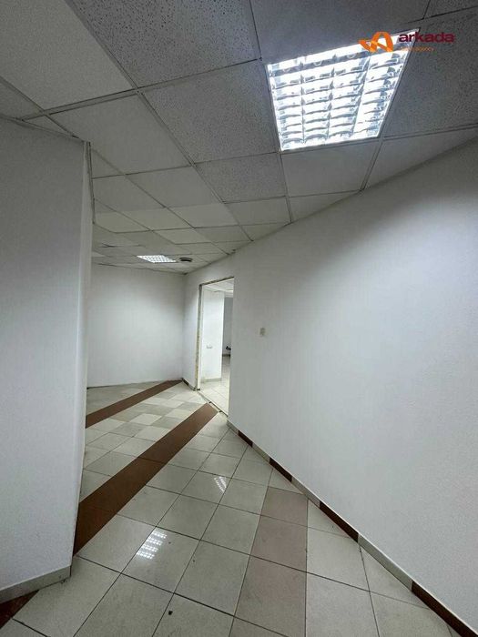 Комерційне приміщення в центрі Івано – Франківська.