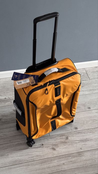 Walizka kabinowa Samsonite Paradiver Light 55L nowa