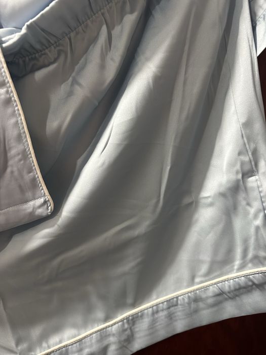 Conjunto de cetim azul claro XL da TRAMAS