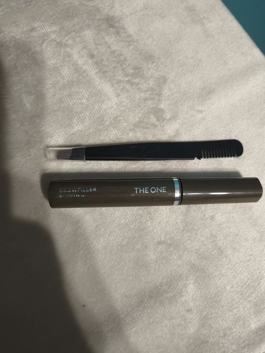 Puder do brwi + pęseta z grzebykiem nowe