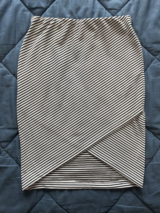 Спідниця на резинці, розмір 38 М