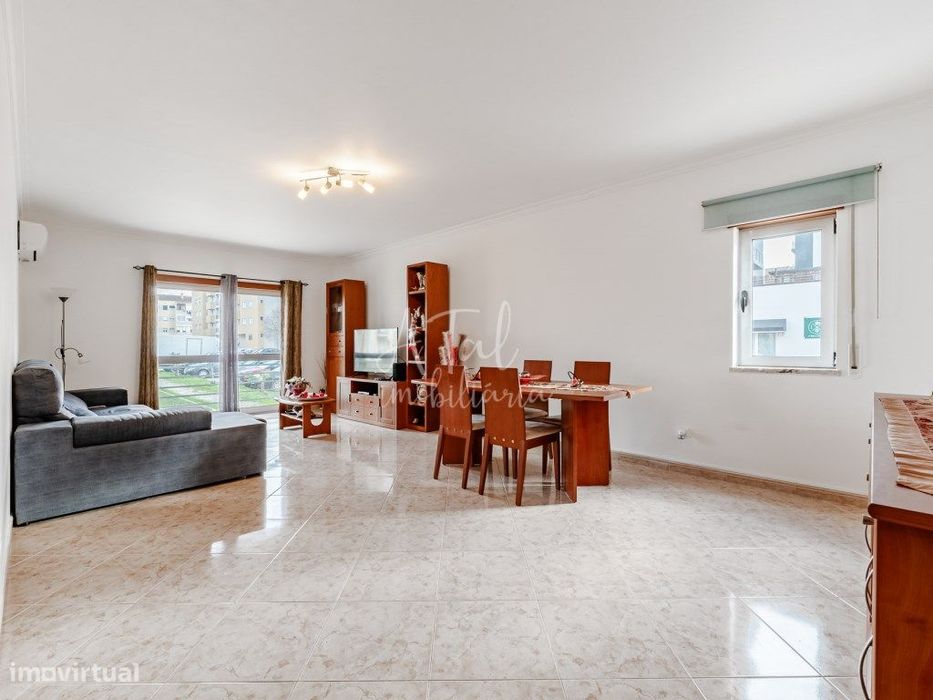 Apartamento T2 no Barreiro — Alto Do Seixalinho, Santo André E Verderena, Setúbal