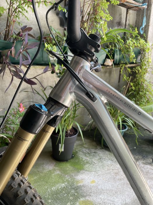 Bike de enduro commencal meta 2021