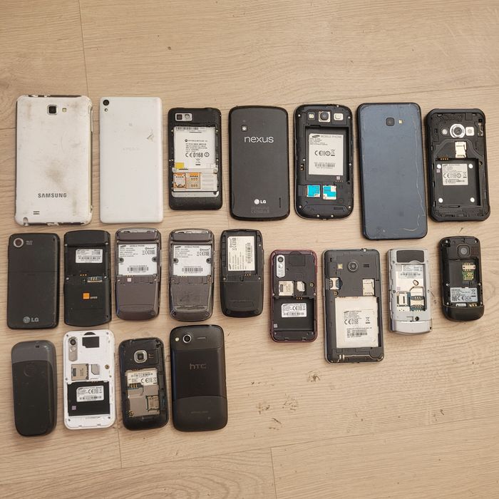 20 telefonów komórkowych smartfony