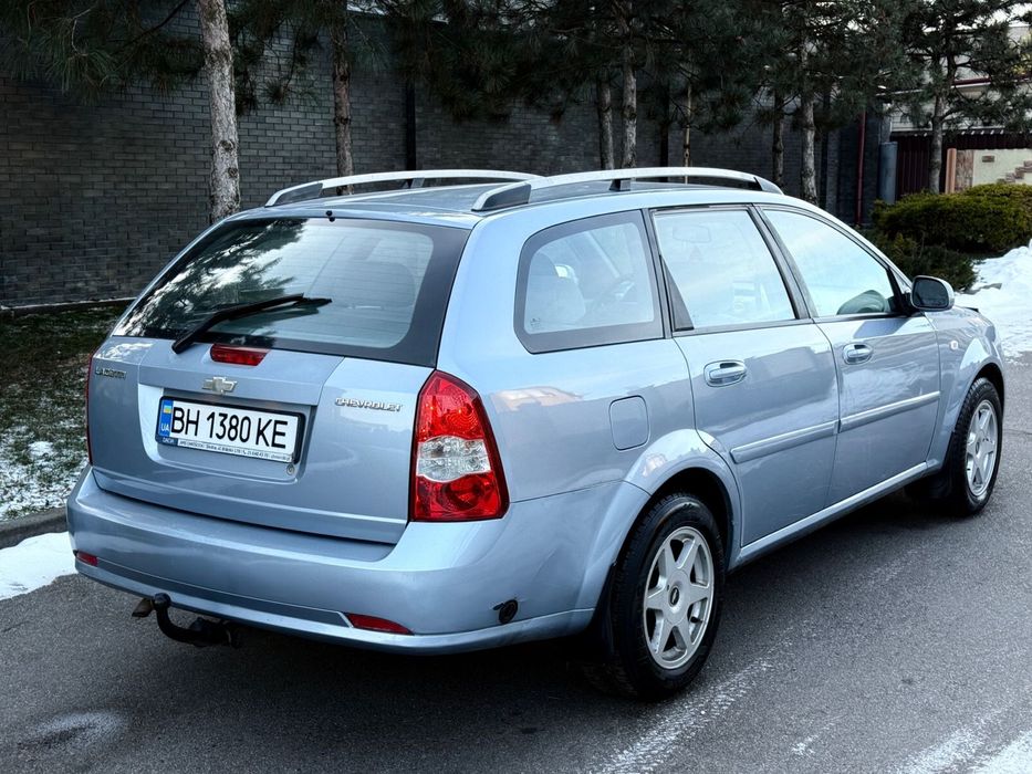 Шевролет Лачетти 2008 год