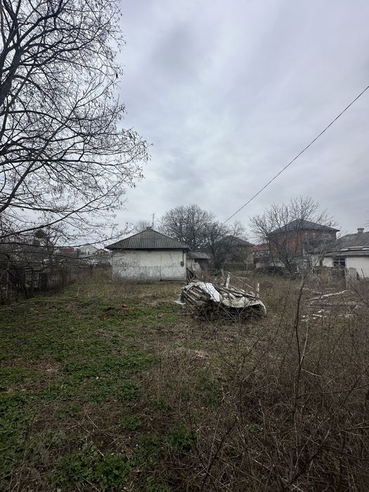 Продаж 9 соток по Толстого