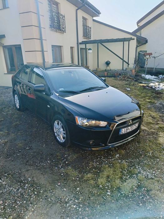 Mitsubishi Lancer