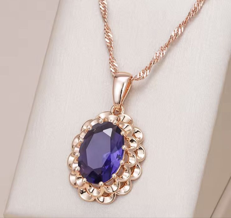 Сережки з медичного золота