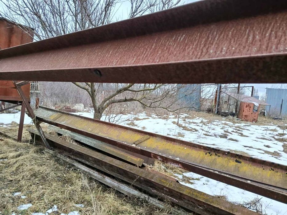 Швелери 16, 24, 27, двутавр 45, труба 110*170, ферми