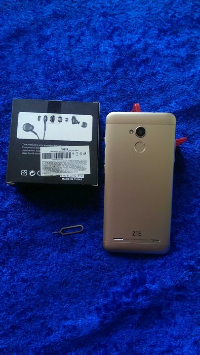 Новенький ZTE Blade V7 Lite 4G- без дефектов