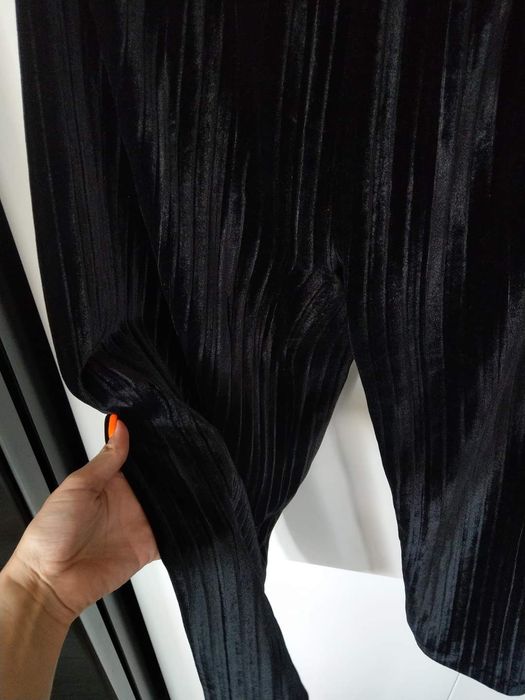 Amisu r42 XL aksamitne spodnie