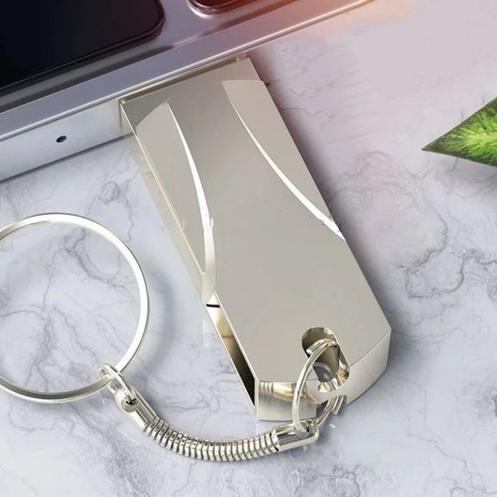 Флешка на 256 Гб