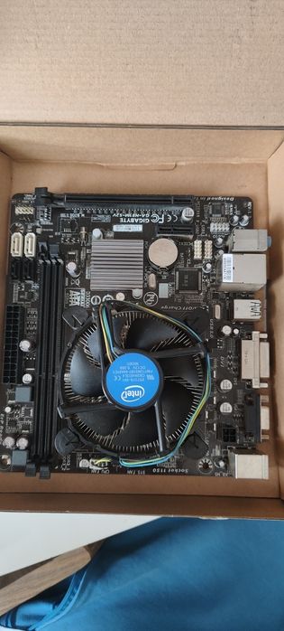 Płyta główna z procesorem i5 4460