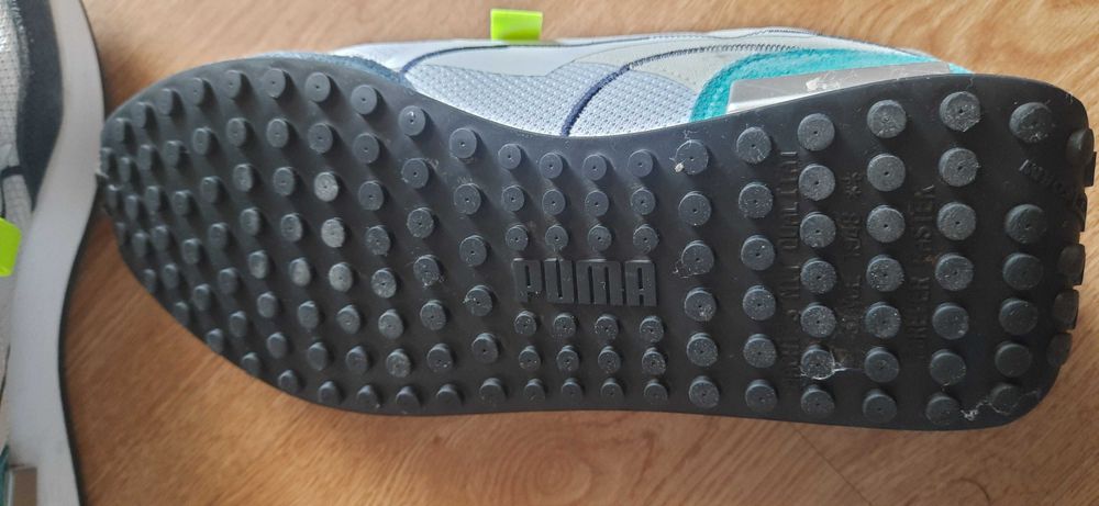 PUMA buty sportowe