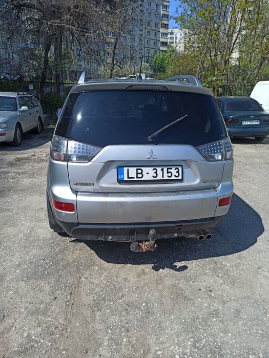 Продам  Военному Мицубиси Аутлендер 2008г..