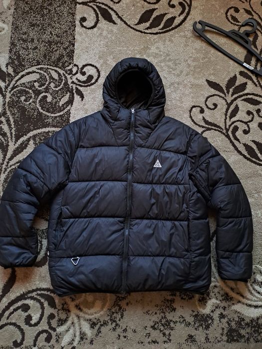 Куртка,  пуховик Nike Acg,  L розмір.