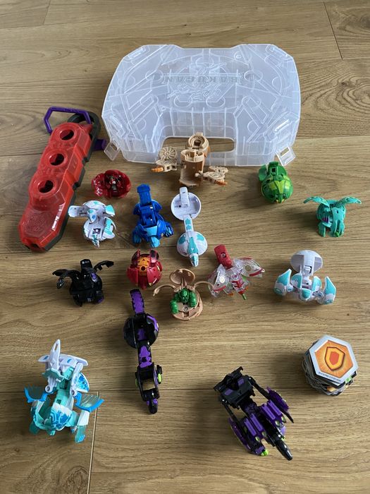 Bakugan walizka, transporter zestaw
