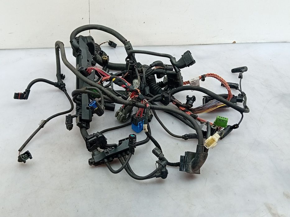 Instalação elétrica do motor / cablagem do motor BMW 1 (E81)