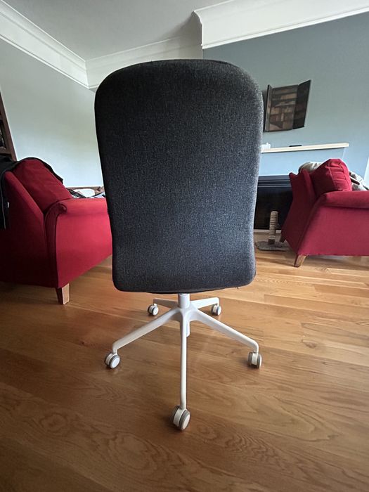 Cadeira para secretária Ikea cinzenta