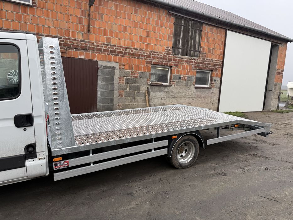 Iveco Daily Sprinter Master Ducato zabudowa autolaweta najazd laweta