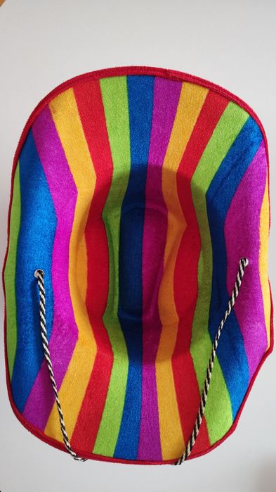 Kapelusz kolorowy imprezowy sztywny