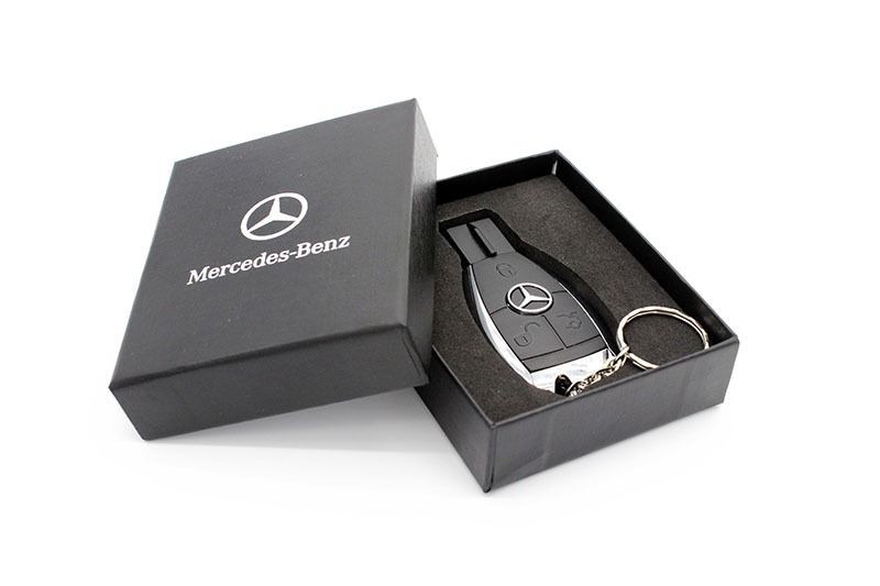 Pendrive de 32GB "Mercedes-Benz" Nova